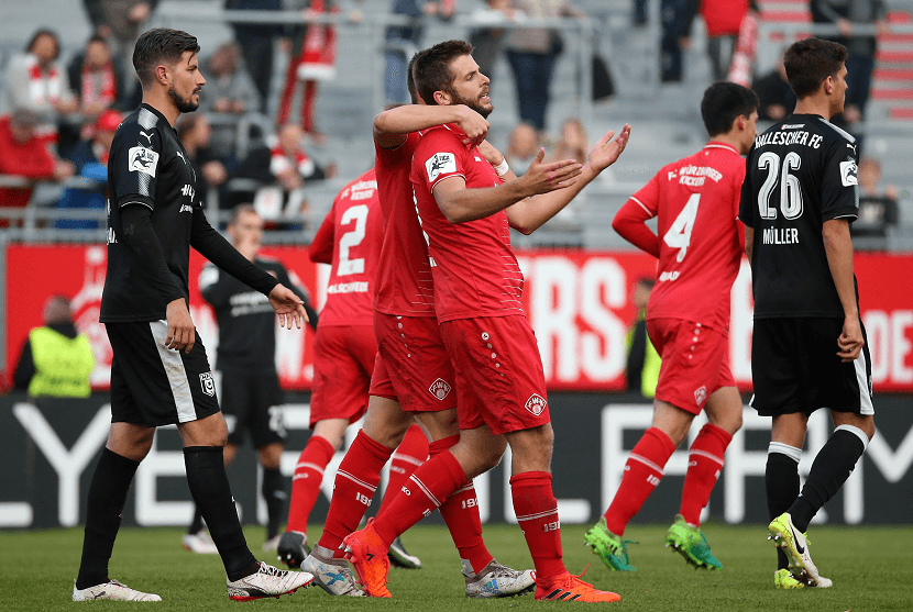 Würzburger Kickers hinter den Erwartungen