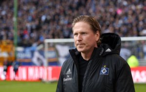 HSV: Bruchhagen hält weiterhin an Markus Gisdol fest