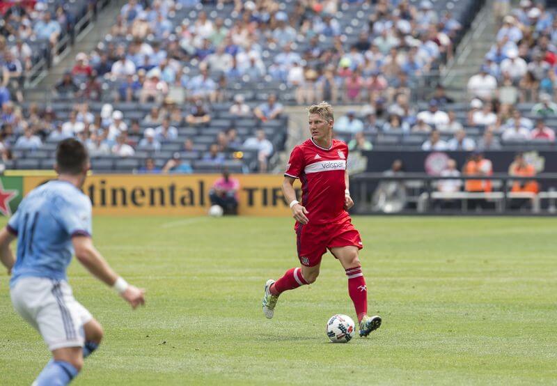 Wie geht es mit Bastian Schweinsteiger weiter? Beendet der Weltmeister seine aktive Laufbahn?