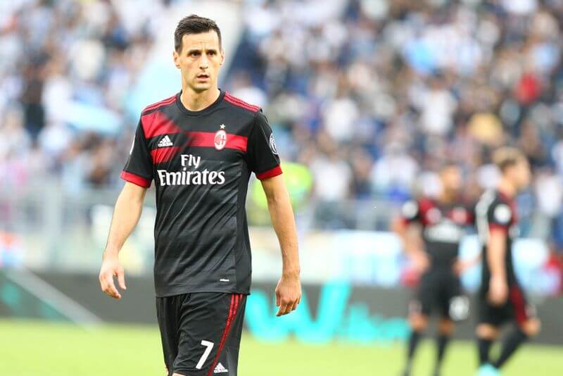 Medien: Schalke und Frankfurt nehmen Milan-Stürmer Nikola Kalinic ins Visier
