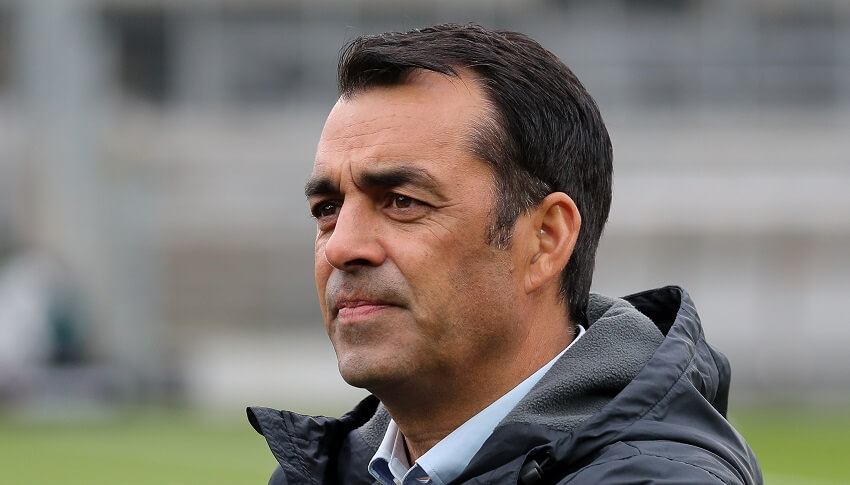 Dutt Bochum Vertrag