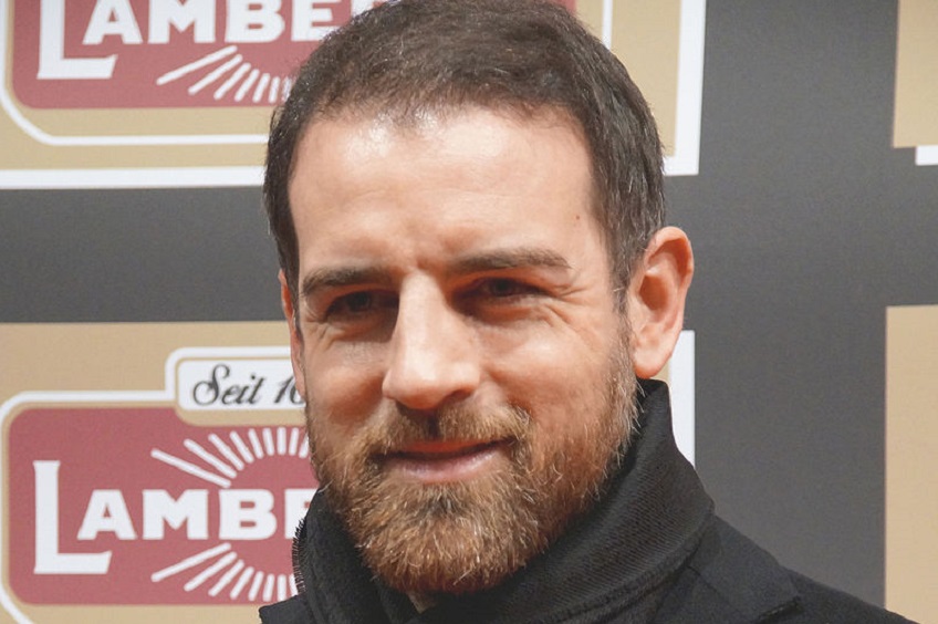 Metzelder Sportdirektor Schalke