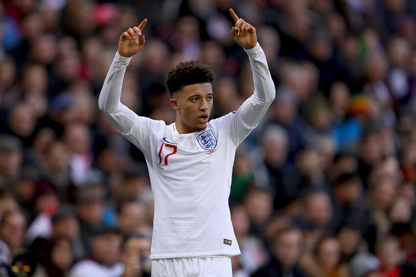 Sancho trifft für England